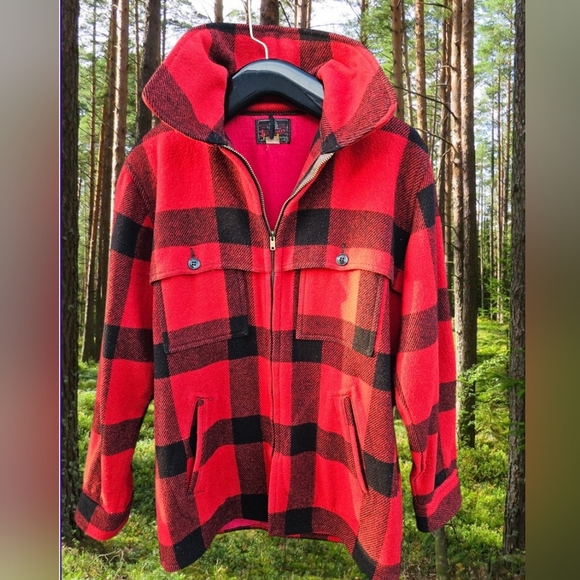 Johnson Woolen Mills Field Hunting Jacket Vintage Red Outdoorsy Gorpcore Warm S